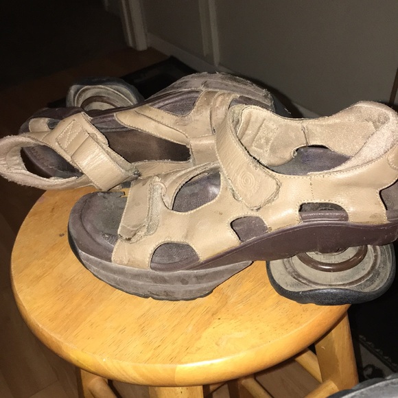 Shoes - Tan Zcoil shoes women’s 7/8 Shoes - Tan Zcoil shoes women’s 7/8